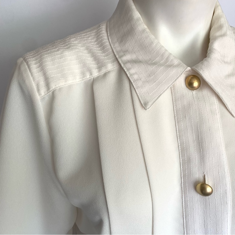v i n t a g e :: Elegant Pleated Pinstripe Cufflink Satin Blouse - Picture 2 of 13